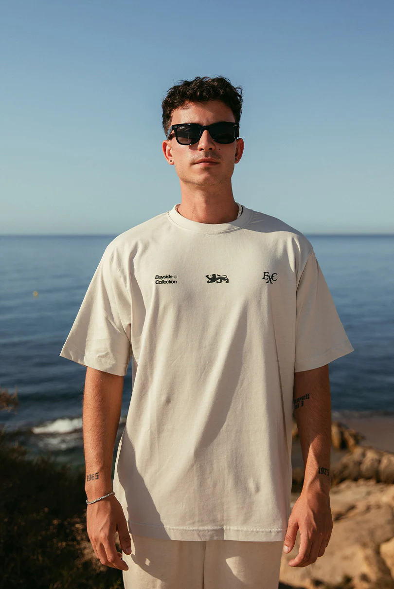 Light Grey Lion T-Shirt - Image 3