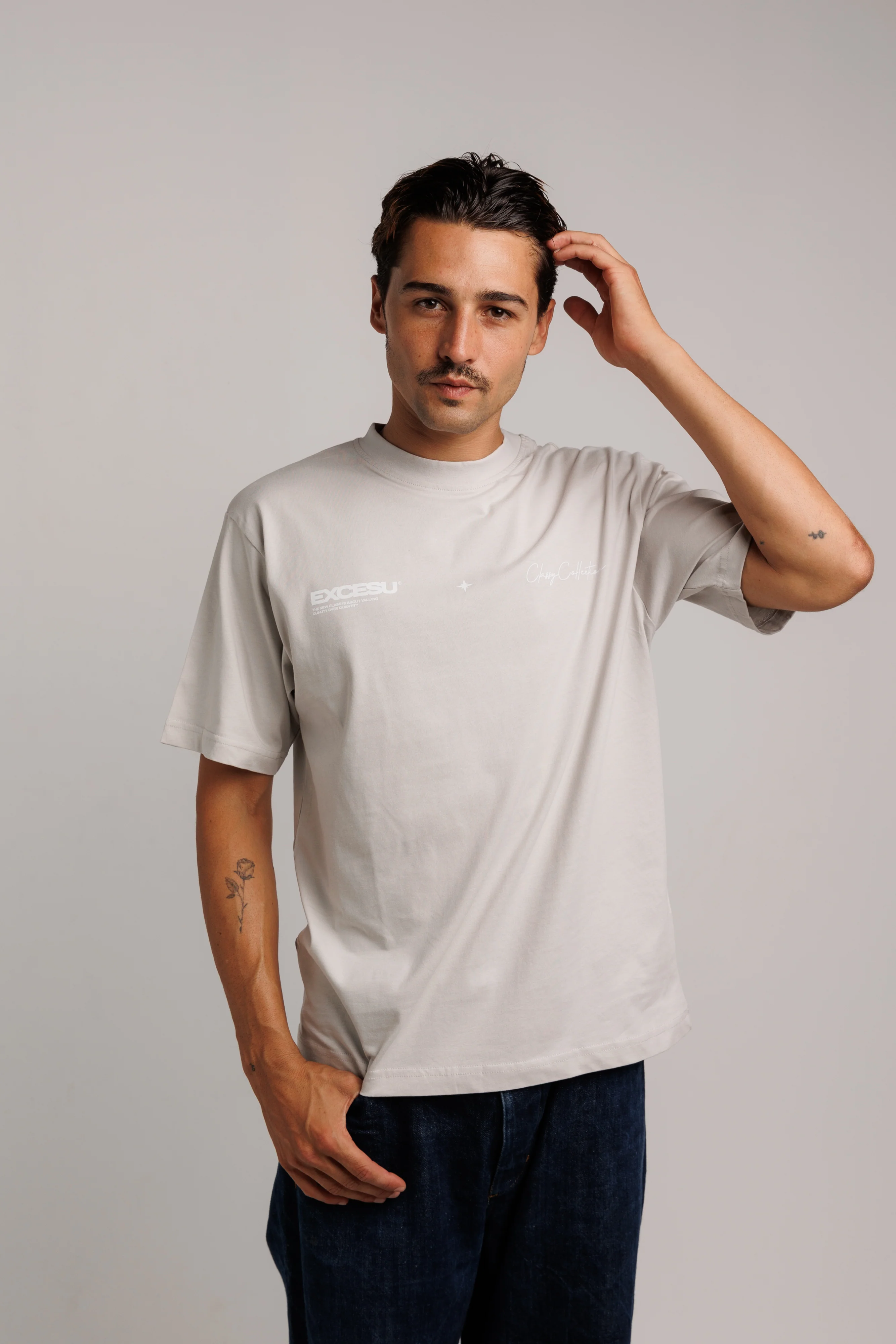 Gray Oversized Star T-Shirt - Image 5