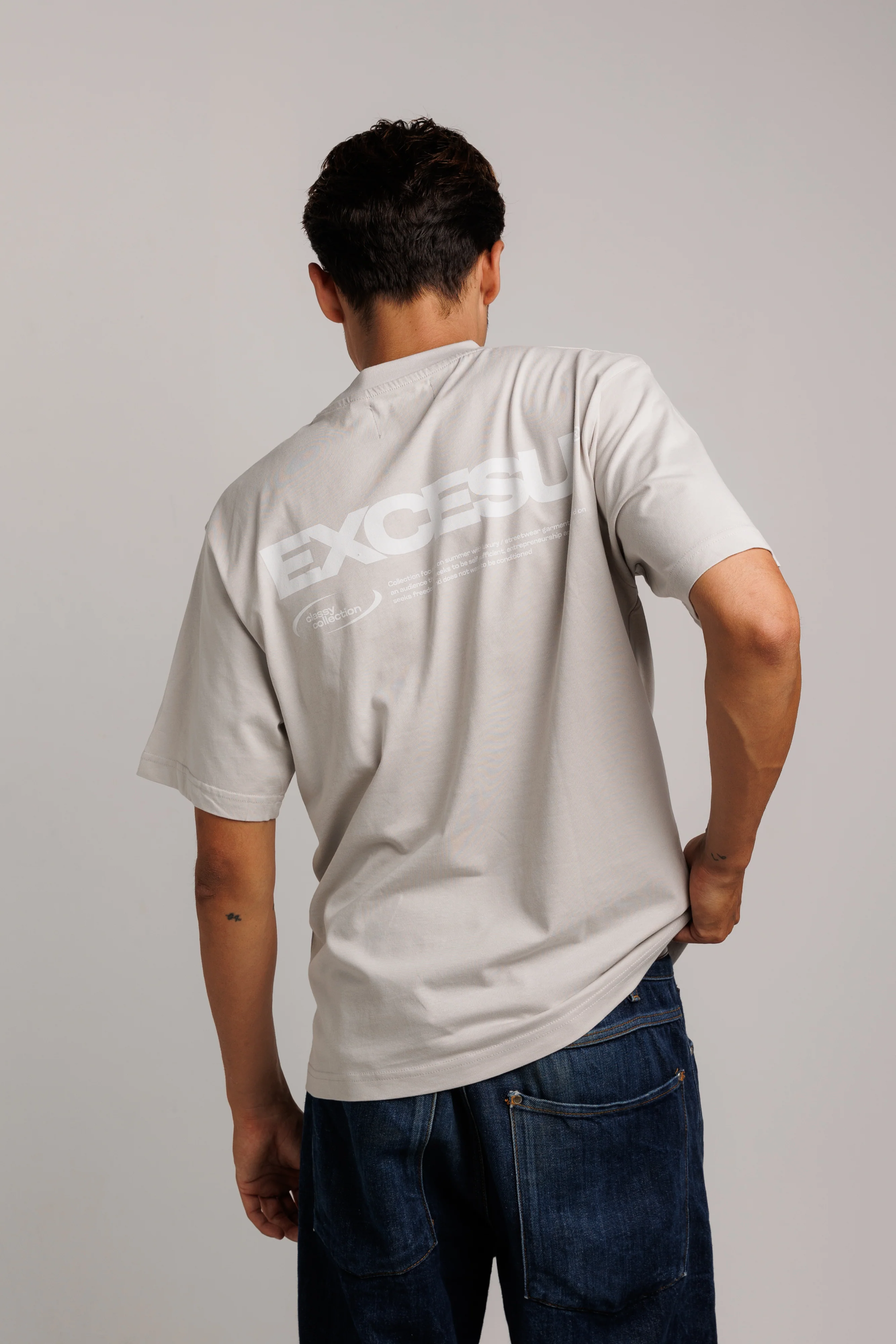Gray Oversized Star T-Shirt - Image 6