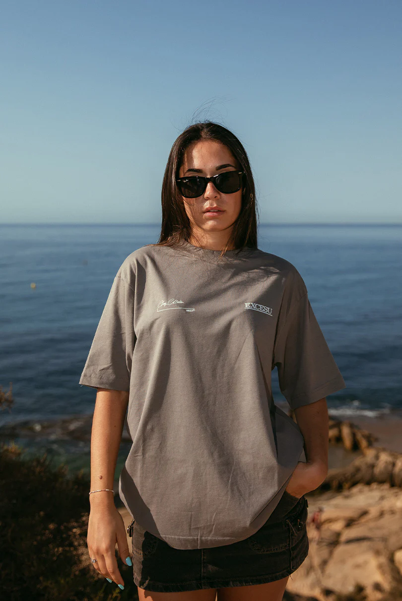 Horse Grey Oversized T-Shirt - Image 5