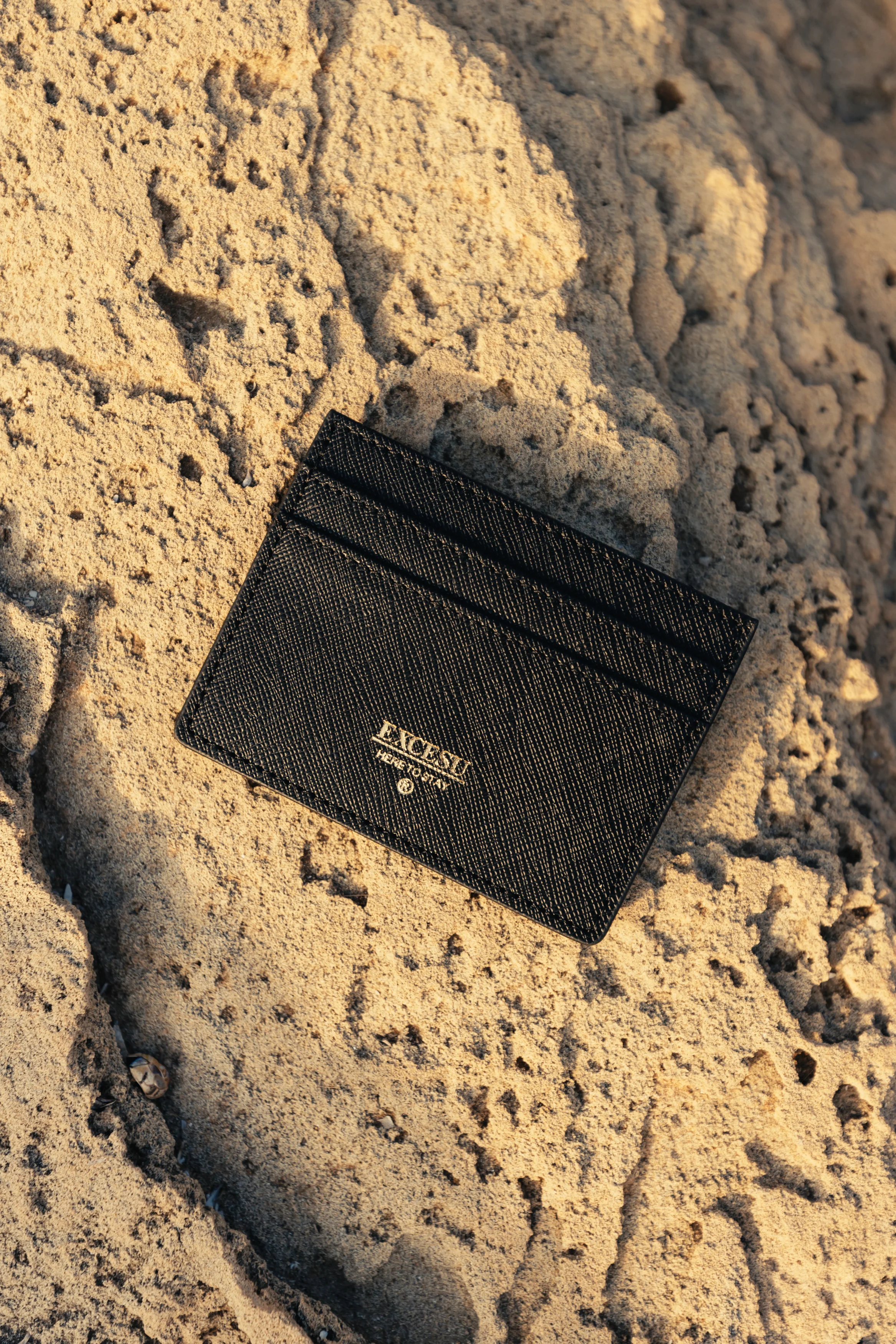 Excesu Black Card Holder - Image 3